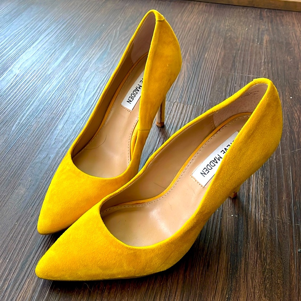 Yellow Suede Steve Madden heels
